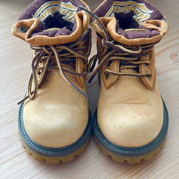 Timberland Tan Baby Boots - Picture 3 of 11